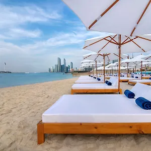 ***** منتجع هيلتون الإمارات العربية المتحدة